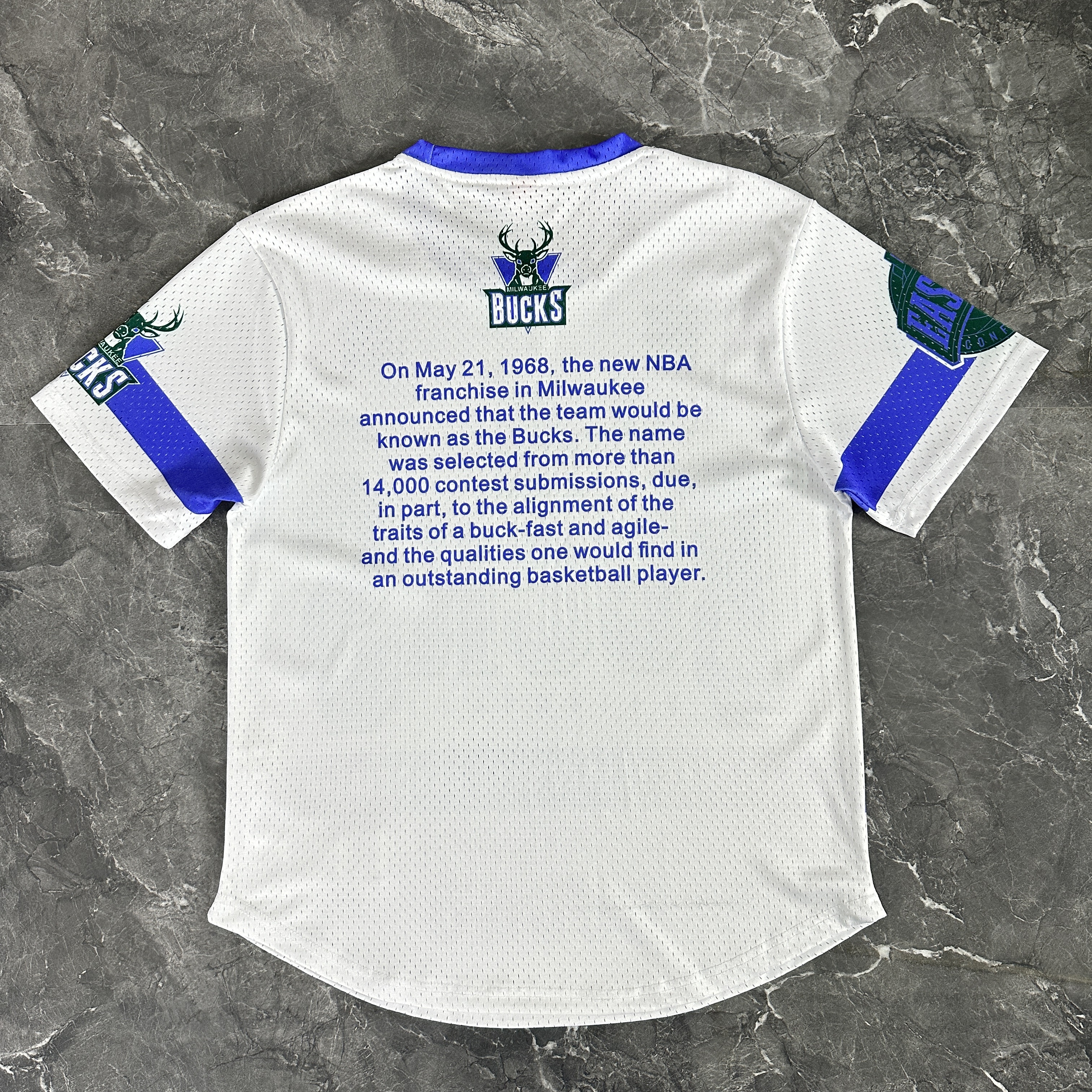 26 estilos de camisetas retro de manga corta de